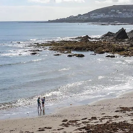 Holiday park Millendreath Looe