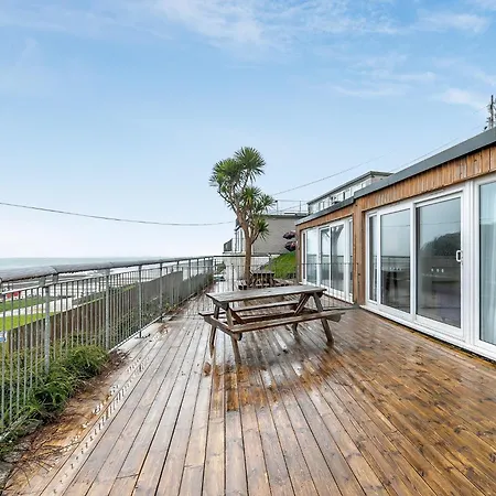 Millendreath Holiday park Looe